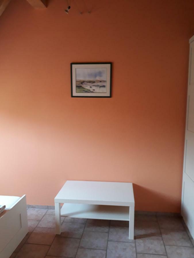 Gaestezimmer In Traumhafter Lage Neben Der Kurstadt Oberthulba Extérieur photo